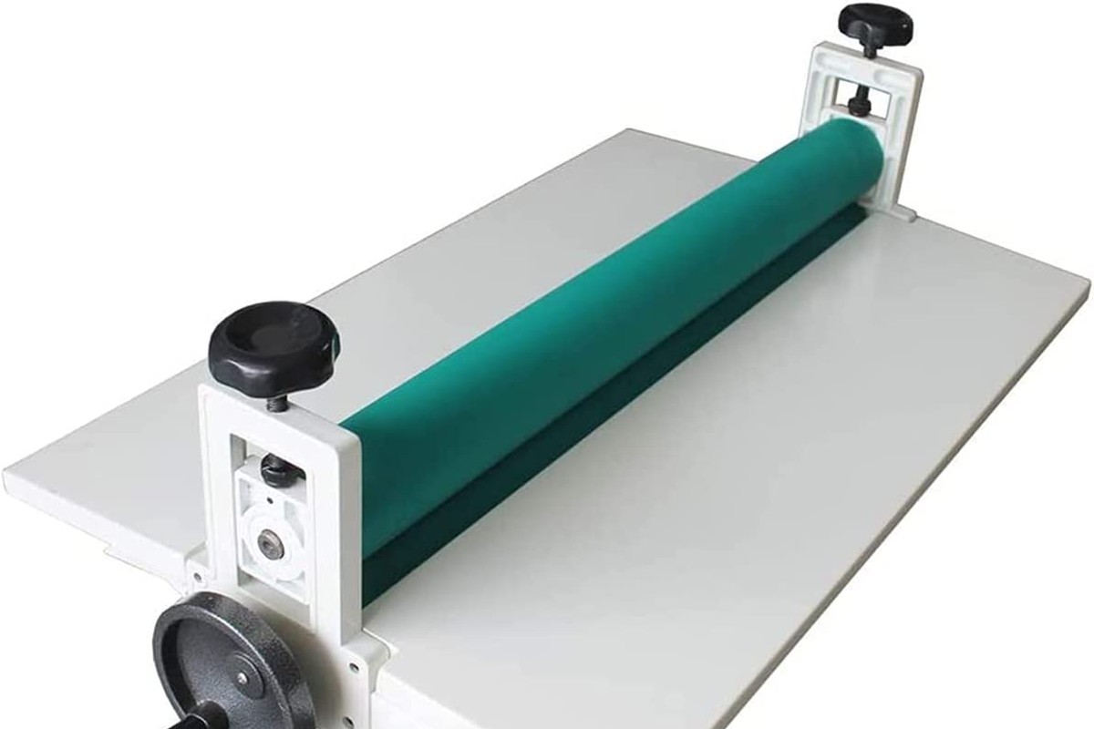 Slab roller for clay